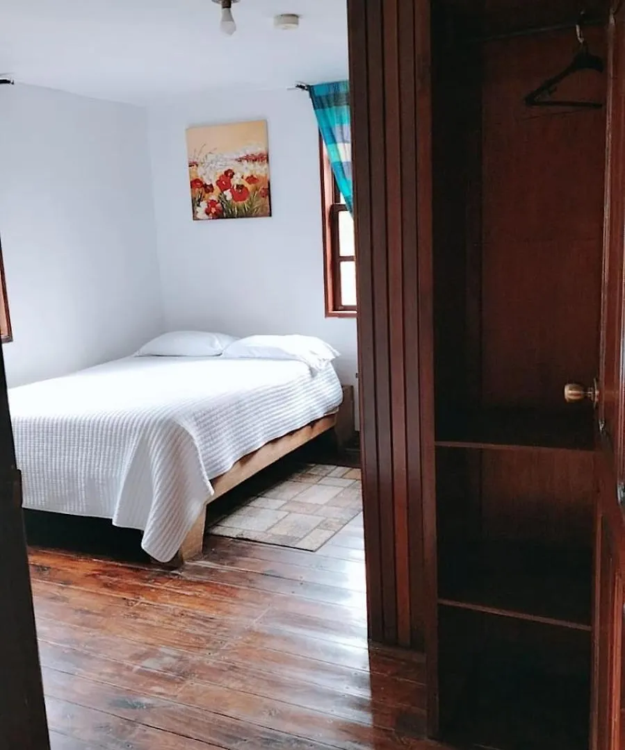 Casa Del Arupo 0*, Quito Ecuador