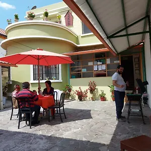  Pensión Tambuca